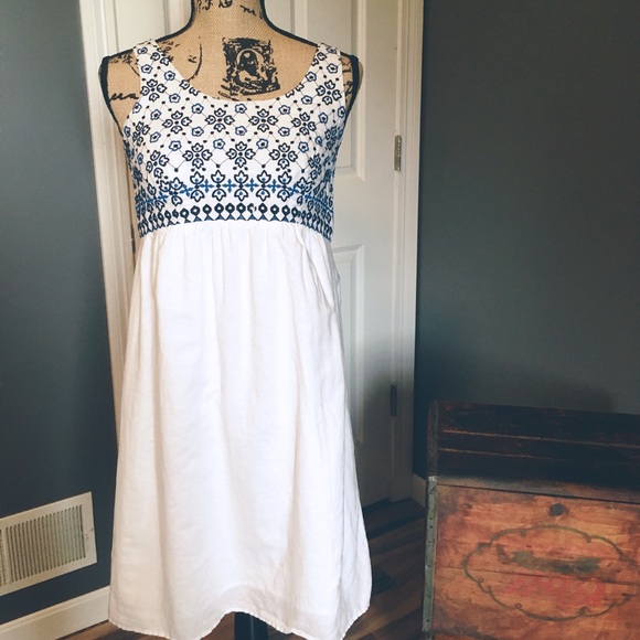 LOFT Dresses & Skirts - Loft White Summer Dress with Blue Embroidery